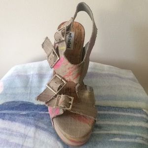 Cute canvas paint splatter summer wedges